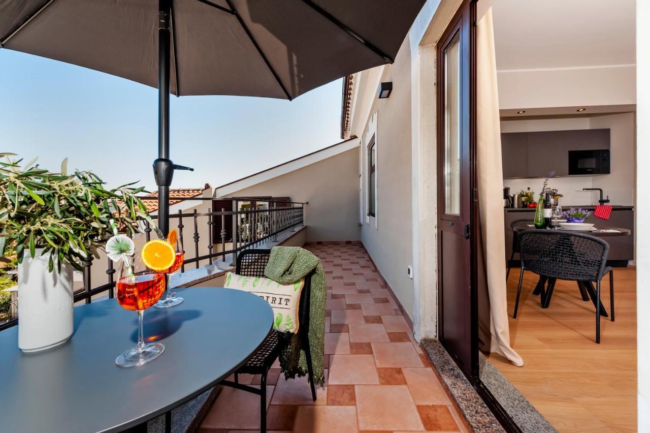 Studio with Balcony