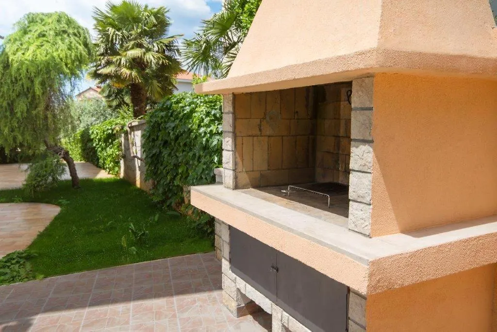 Villa Sveta Eufemija Bed End Breakfast I-1