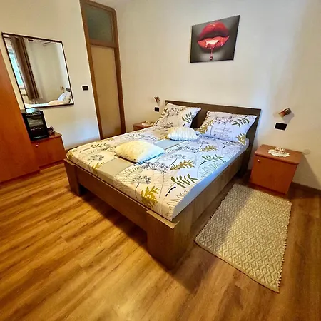 Guest House Casa Mia - Rooms & Apartments-2