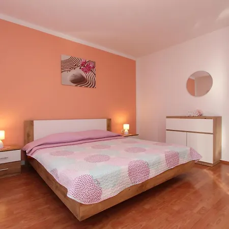 Rooms&Apartment Sanja-3