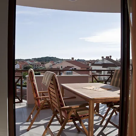 Apartments And Rooms Camaiore-2