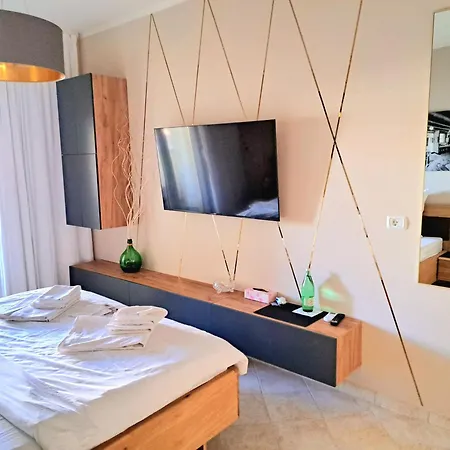 Lovely Rooms Rovinj-2